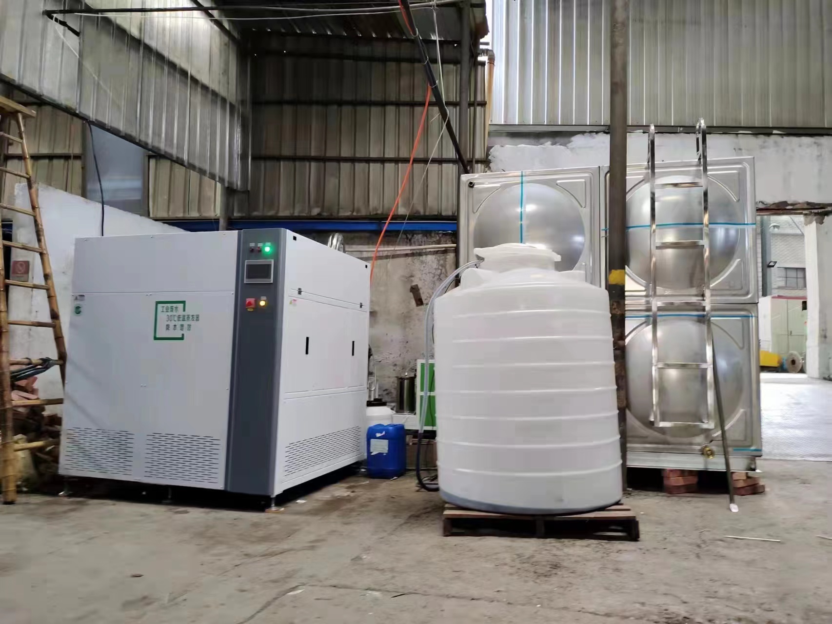 全自動(dòng)超聲波清洗機(jī)的優(yōu)勢(shì)有哪些？